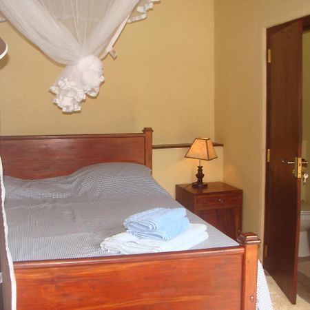Jacks Bed And Breakfast Talpe Εξωτερικό φωτογραφία