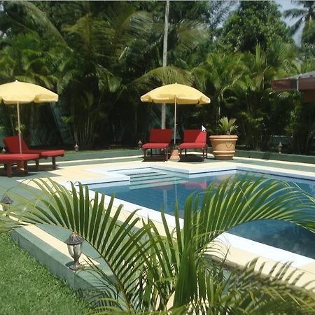 Jacks Bed And Breakfast Talpe Εξωτερικό φωτογραφία