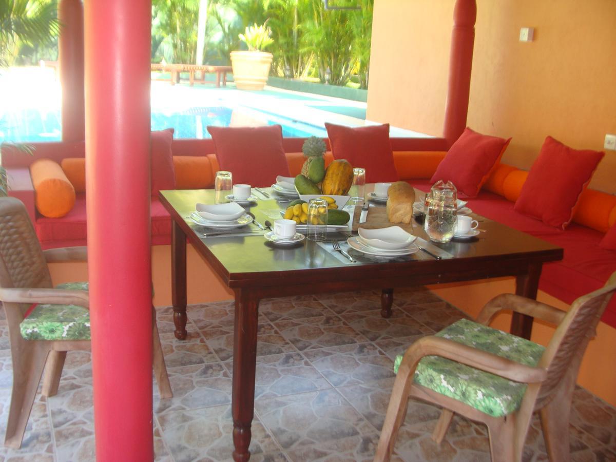 Jacks Bed And Breakfast Talpe Εξωτερικό φωτογραφία