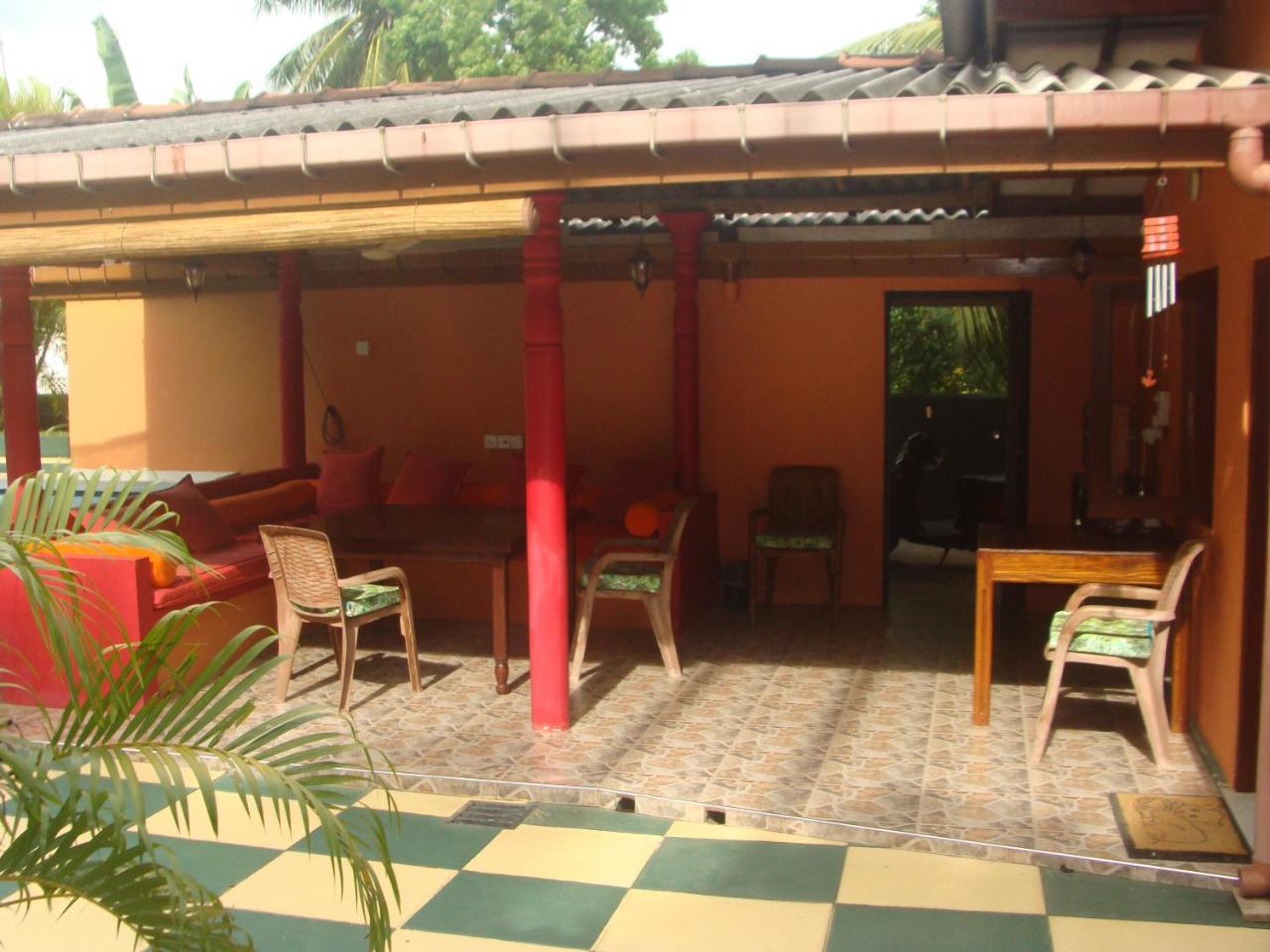 Jacks Bed And Breakfast Talpe Εξωτερικό φωτογραφία